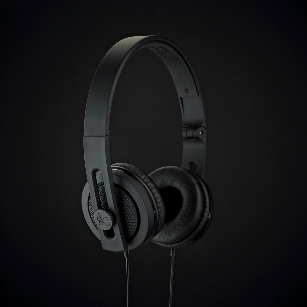 Carboncans Headphones - Black / Black